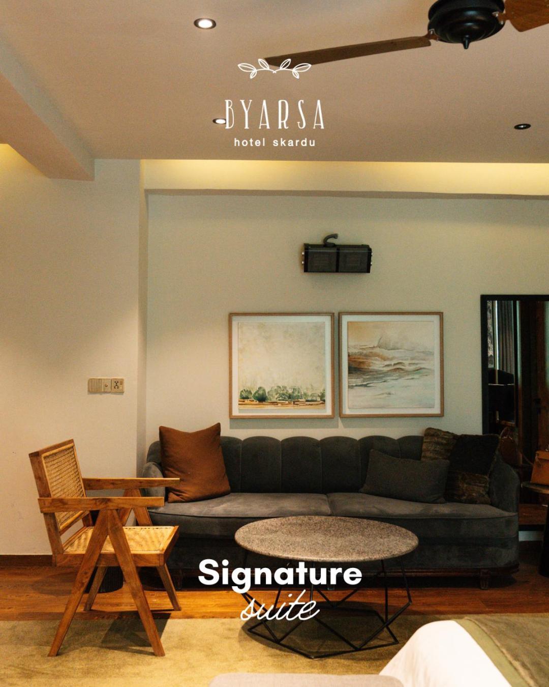 Byarsa Hotel Skardu Ponedas ภายนอก รูปภาพ